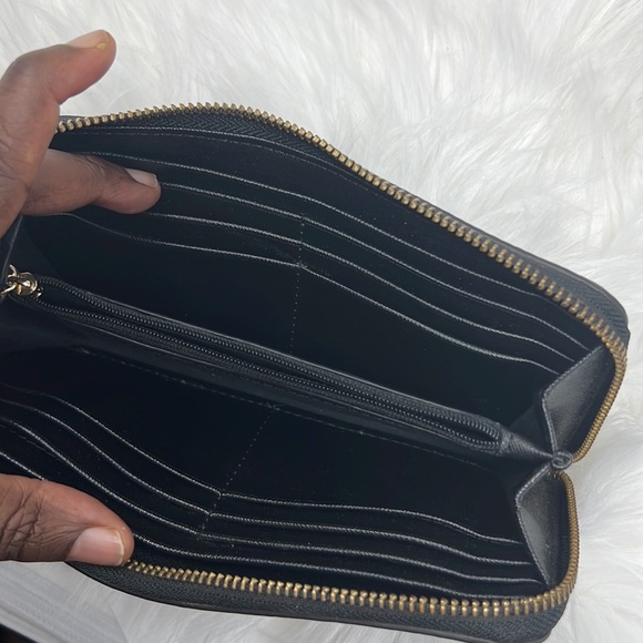 Fossil Leaf Print Wallet Black Pebbled Grain Zip Around Card Slots - Picture 4 of 8